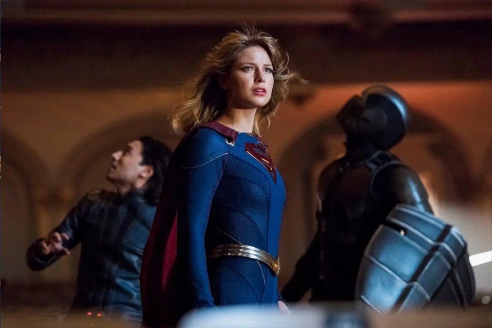 "Supergirl", serie de Warner, es protagonizada por la actriz Melissa Benoist.