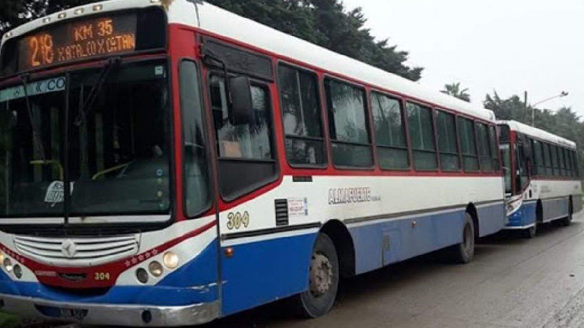 Un chofer de la línea de colectivos 218 fue asesinado al menos de un disparo en la cabeza en la localidad bonaerense de Virrey del Pino.