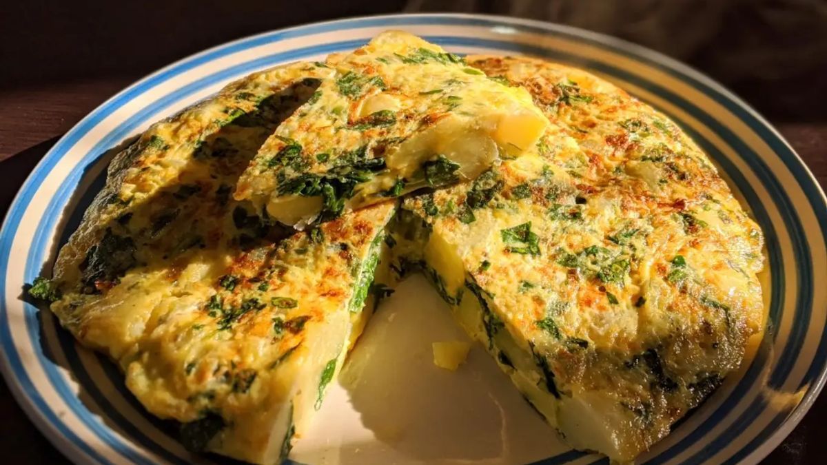 Cómo hacer tortilla de acelga: la receta perfecta para todas sus comidas