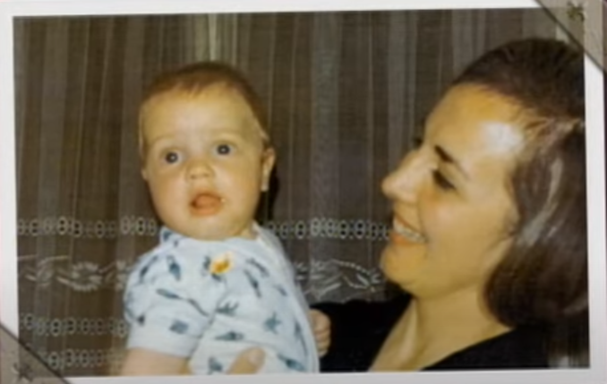 Marley junto a su madre, Ana María.