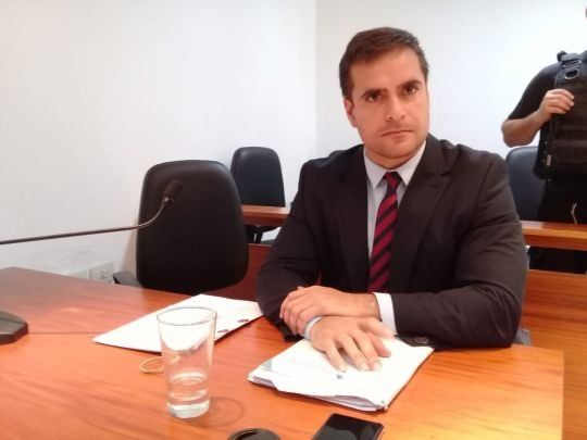 El fiscal Leandro Mai sostuvo en la audiencia imputativa que las funcionarias instigaron la toma de tierras.