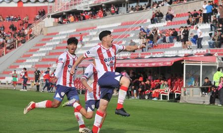 Unión se quedó con el clásico de reserva de AFA ante Colón con un golazo de Valentín Cerrudo. Unión se quedó con el clásico de reserva de AFA ante Colón con un golazo de Valentín Cerrudo.