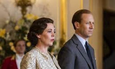 The Crown, la serie de Netflix, recibe elogios del Príncipe Harry. The Crown, la serie de Netflix, recibe elogios del Príncipe Harry.