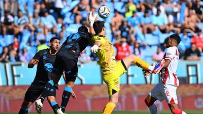 Con un final polémico por un gol anulado, Unión igualó sin goles ante Belgrano en Córdoba