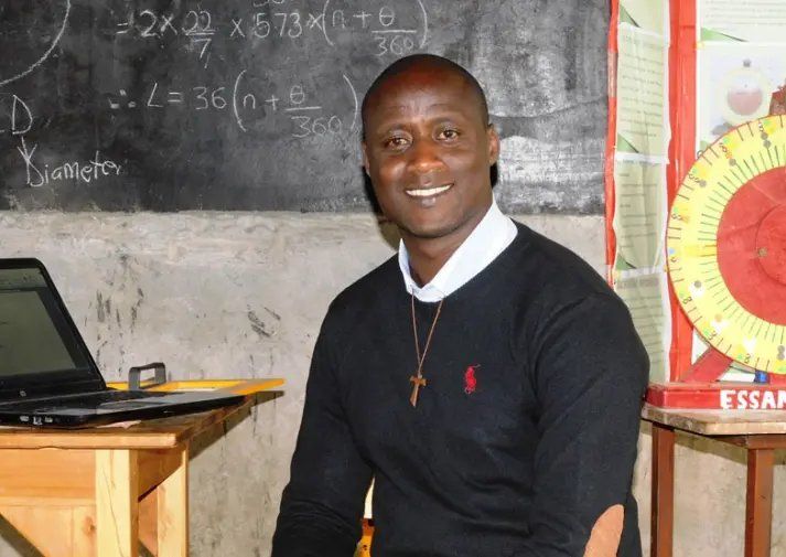 Recibió el reconocimiento del mejor profesor del mundo tras ser acreedor de un importante galardón conocido como el premio “Nobel de la educación”