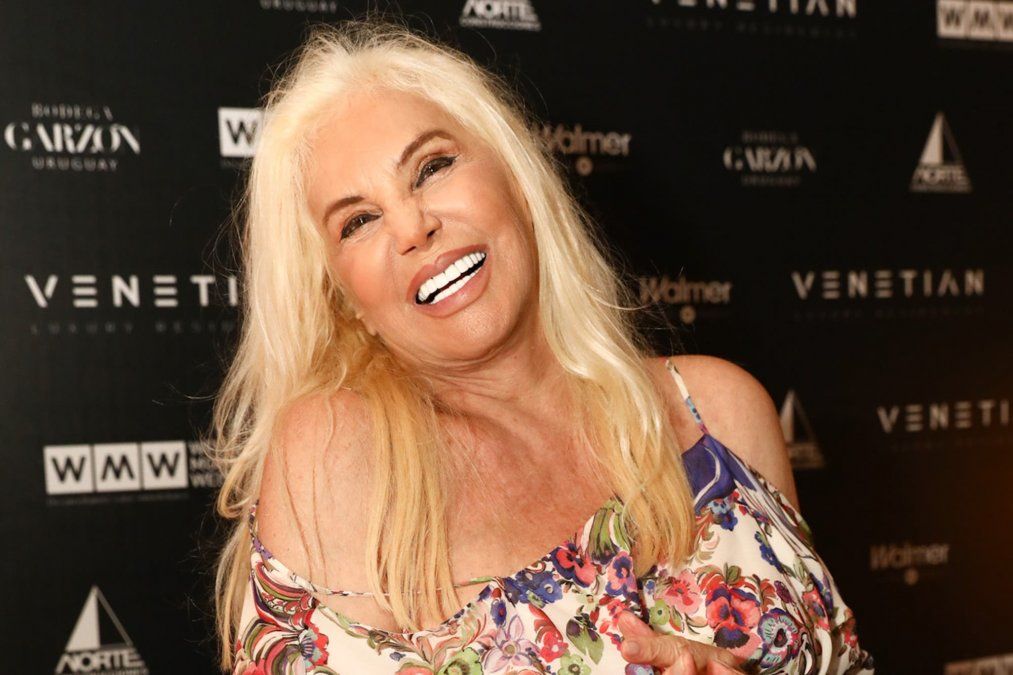 Susana Giménez volvió y ya cuenta con varios proyectos laborales para el 2022. Uno de ellos es volver a las tablas y hacer funciones teatrales.