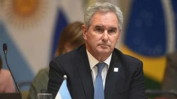 Así lo indicó en Canciller a través de un mensaje en sus redes sociales tras cumplirse un año de haber realizado la “notificación formal”.