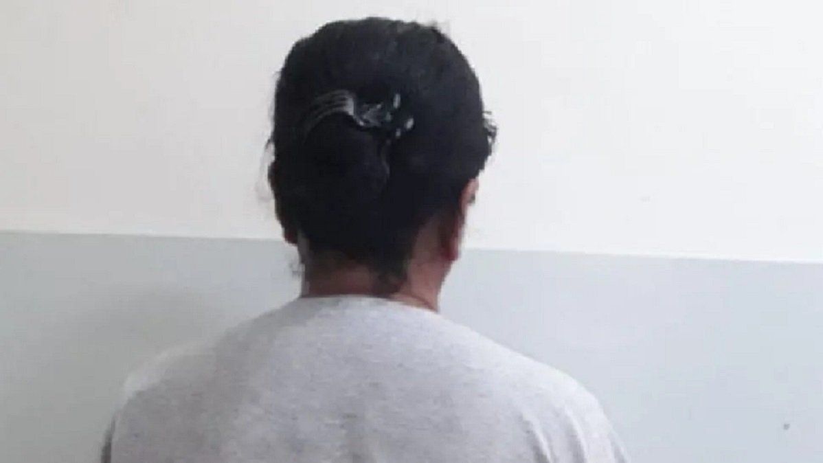 La mujer acusada de cometer el homicidio fue detenida