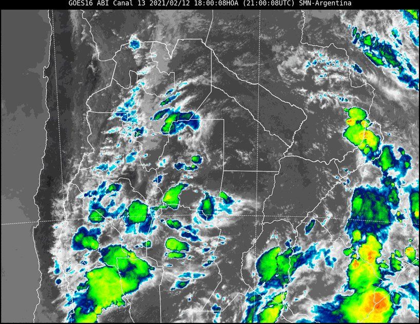 En la imagen satelital se observa abundante nubosidad asociada a inestabilidad alrededor de la provincia de Santa Fe.