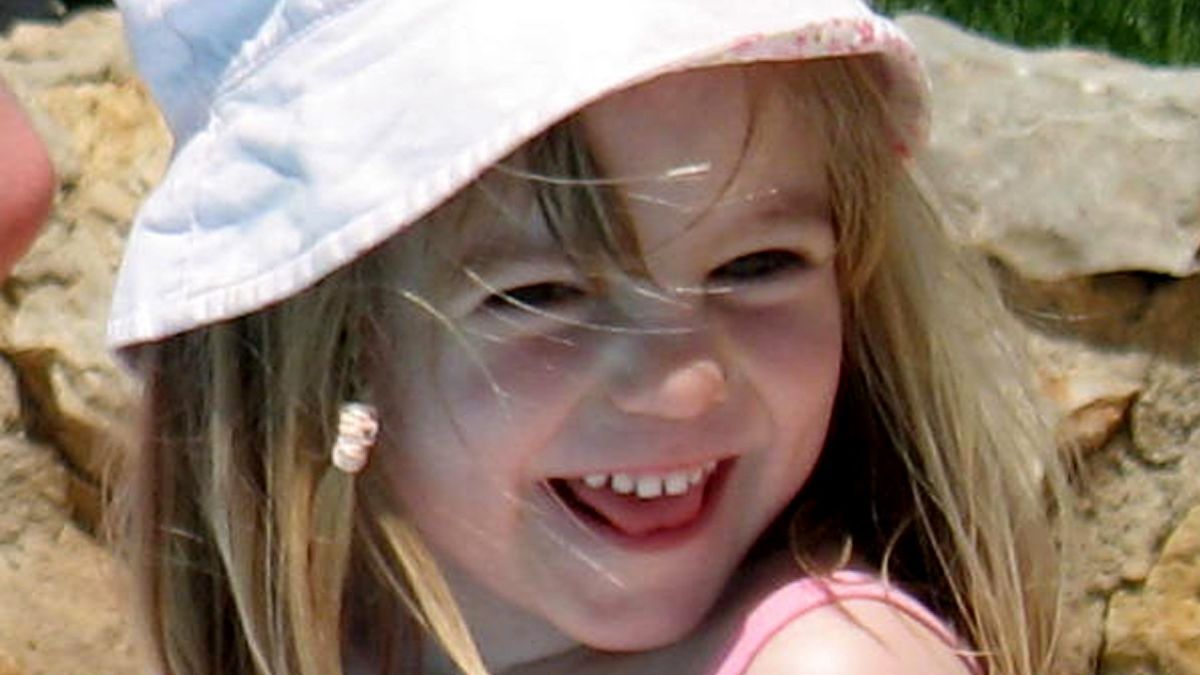 Madeleine McCann desapareció de la habitación del hotel donde sus padres la dejaron una noche de mayo del 2007, cuando bajaron a cenar.