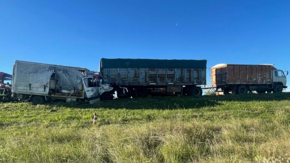 Un violento accidente de tránsito se registró este jueves por la tarde en la Autopista Rosario–Córdoba