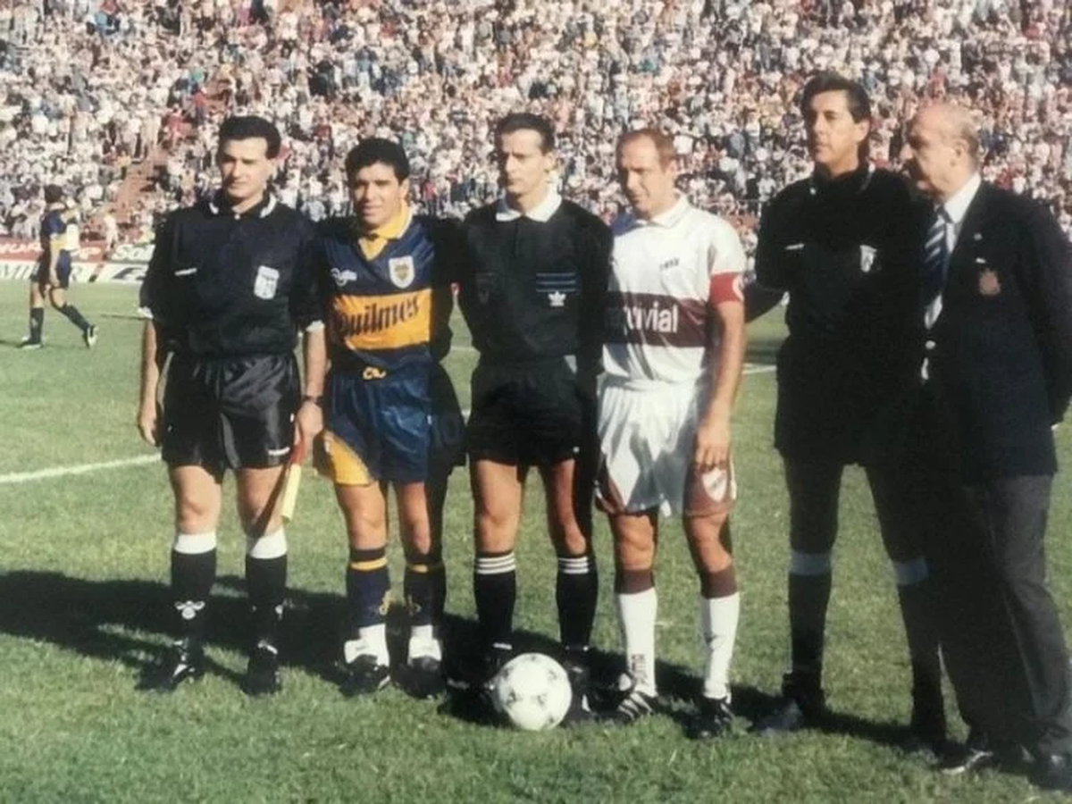 Mariano Dalla Libera junto a Diego Armando Maradona. Mariano Dalla Libera junto a Diego Armando Maradona.
