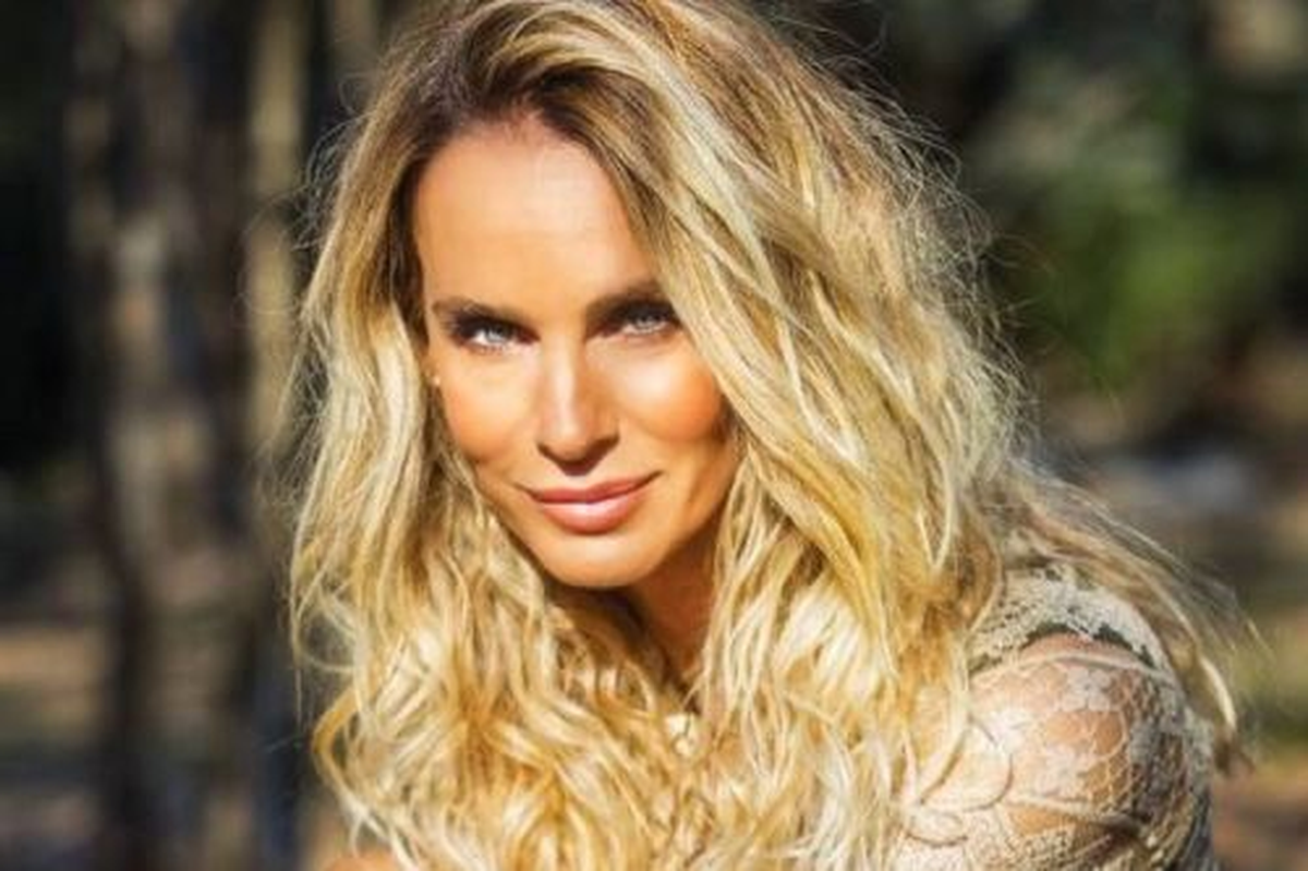 Fue Sabrina Rojas la que confirmó su separación del Tucu López luego de una indiscreción de él. 