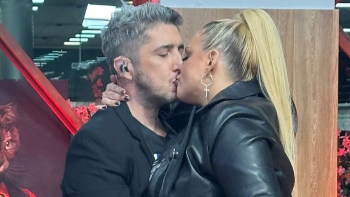 María Eugenia Rito pasó por el nuevo programa de Jey Mammon. María Eugenia Rito pasó por el nuevo programa de Jey Mammon.