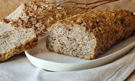 Pan integral con semillas: la receta para preparlo en casa y sorprender a todos Pan integral con semillas: la receta para preparlo en casa y sorprender a todos