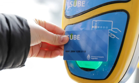 Continúa el operativo de tarjetas SUBE por el boleto de discapacidad en la Estación Belgrano Continúa el operativo de tarjetas SUBE por el boleto de discapacidad en la Estación Belgrano