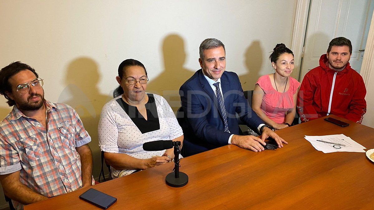 Las víctimas de la inseguridad reclamaron que en sesiones extraordinarias de la Legislatura se traten una serie de proyectos relacionados con la seguridad.