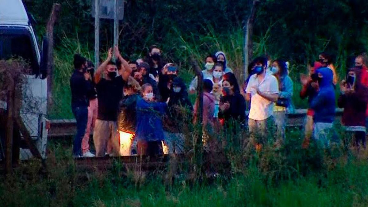 Comienza a haber restricciones para volver al país