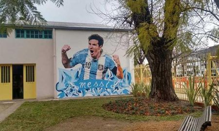La escuela primaria de Rosario donde estudió Lionel Messi volvió a ser vandalizada. La escuela primaria de Rosario donde estudió Lionel Messi volvió a ser vandalizada.