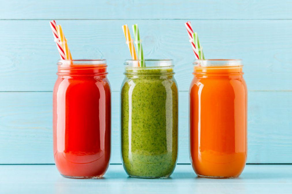 Conocé las bebidas depurativas perfectas para bajar de peso en verano