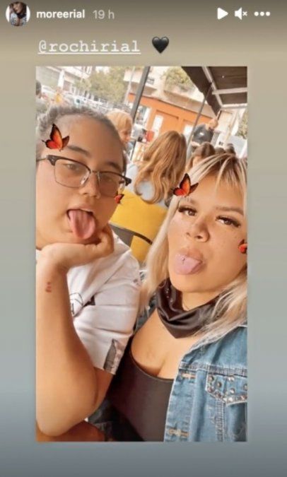 La foto del reencuentro entre Rocío y More Rial. 