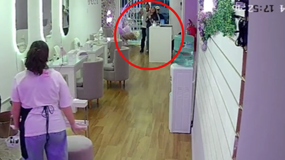 Brutal robo a una estética de Palermo. Brutal robo a una estética de Palermo.