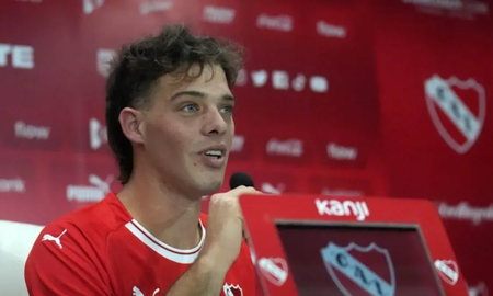 El anuncio de Santi Maratea que los hinchas de Independiente festejaron como un gol. El anuncio de Santi Maratea que los hinchas de Independiente festejaron como un gol.