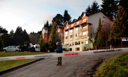 Alud en Bariloche: cómo era y cómo quedó el lujoso hotel donde ocurrió la tragedia Alud en Bariloche: cómo era y cómo quedó el lujoso hotel donde ocurrió la tragedia