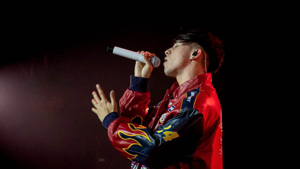 Rusherking llega a Santa Fe el 18 de septiembre con su giro Loba Tour.