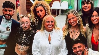 Un ex Gran Hermano trabaja como delivery: busco mi plato de comida