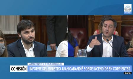 El ministro Juan Cabandié asiste esta tarde a la Cámara alta para rendir cuentas sobre la actuación de la Nación en los incendios de Corrientes. El ministro Juan Cabandié asiste esta tarde a la Cámara alta para rendir cuentas sobre la actuación de la Nación en los incendios de Corrientes.