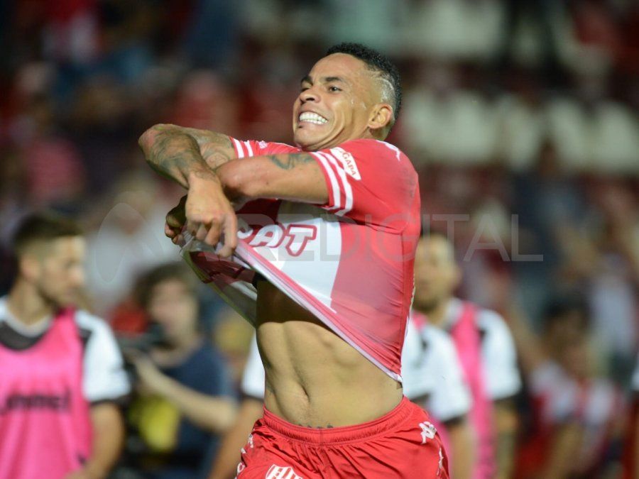 El Club Atlético Unión recibe a Platense por la Copa de la Liga. El Tatengue quiere volver al triunfo luego de la derrota en Junín para ganar confianza y seguir peleando arriba en su zona.