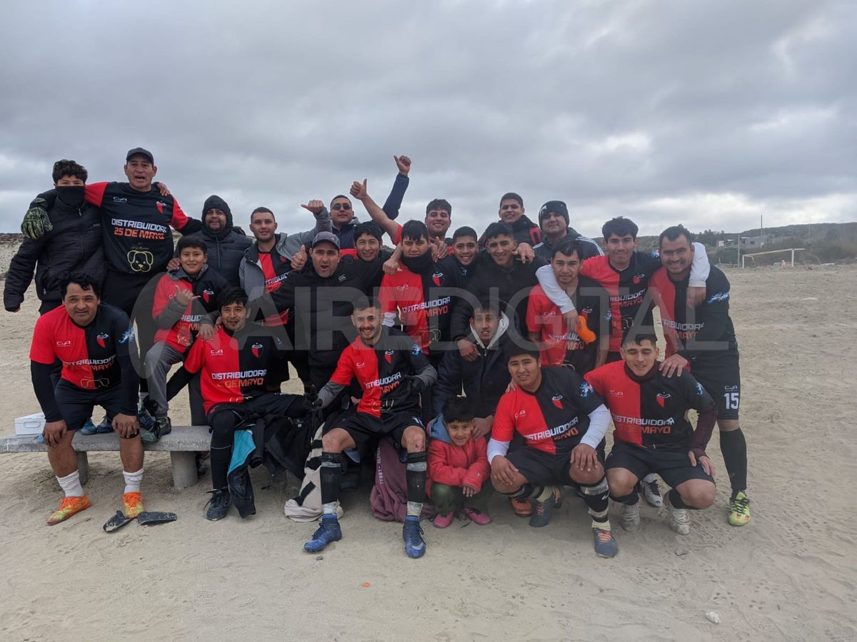 Sabaleros, equipo de fútbol masculino en Puerto Madryn. Sabaleros, equipo de fútbol masculino en Puerto Madryn.