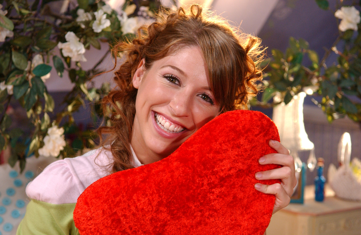 Florencia Bertotti protagonizó Floricienta. Florencia Bertotti protagonizó Floricienta.