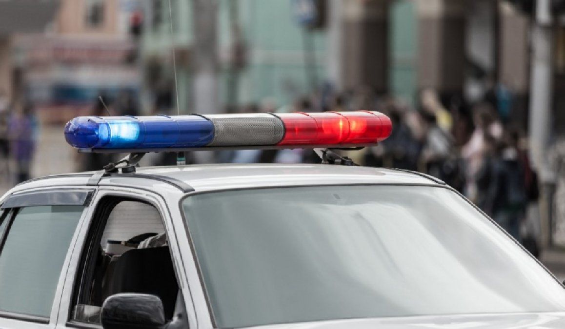 Brasil: un hombre muere luego de que la policía lo encerrara en un patrullero y le tirará gas lacrimógeno