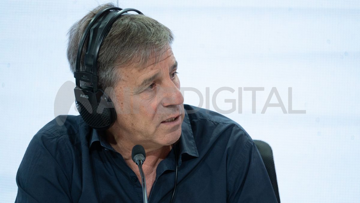 Jatón confirmó que se instalará un puesto de venta de café al paso en el Puente Peatonal.