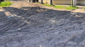 Vecinos de Santa Marta reclaman por una obra inconclusa de ASSA y están preocupados por la intransibilidad de las calles, sobre todo los días de lluvia.