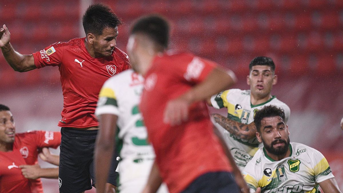 Con gol de Sergio Barreto