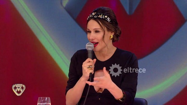 Pampita cuestionó a Burlando.