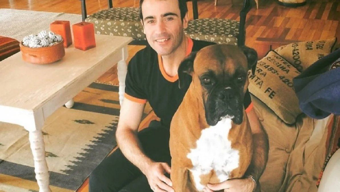 Un profesor fue baleado cuando salía de su casa y se sospecha que fue por un ajuste de cuentas