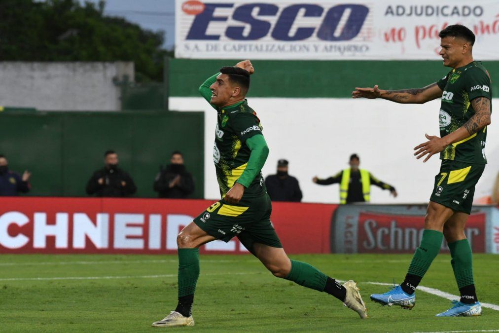 Liga Profesional: Defensa y Justicia goleó a Central y se metió en zona de Sudamericana