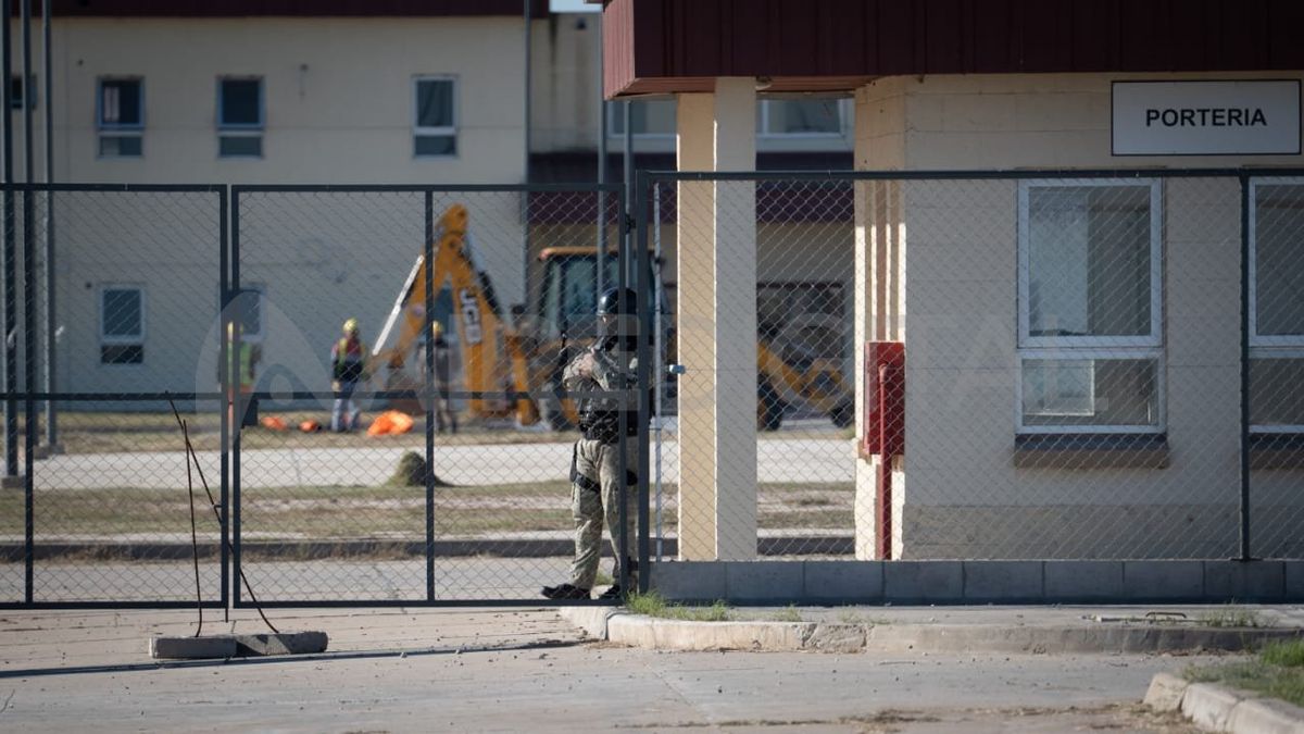 Patricia Bullrich recorre la obra de la cárcel federal de Coronda