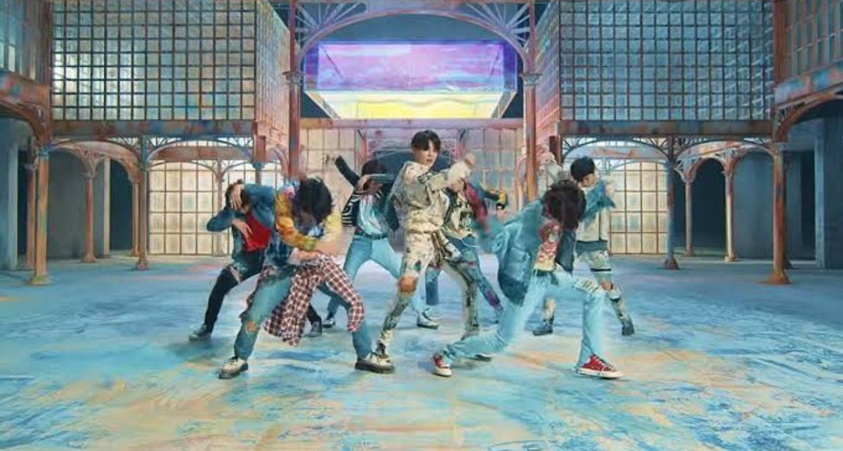 Fake Love se convirtió en el quinto video musical de BTS en alcanzar la marca