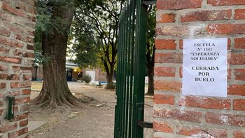 La emotiva despedida de los alumnos al docente de plástica que murió en medio de una clase