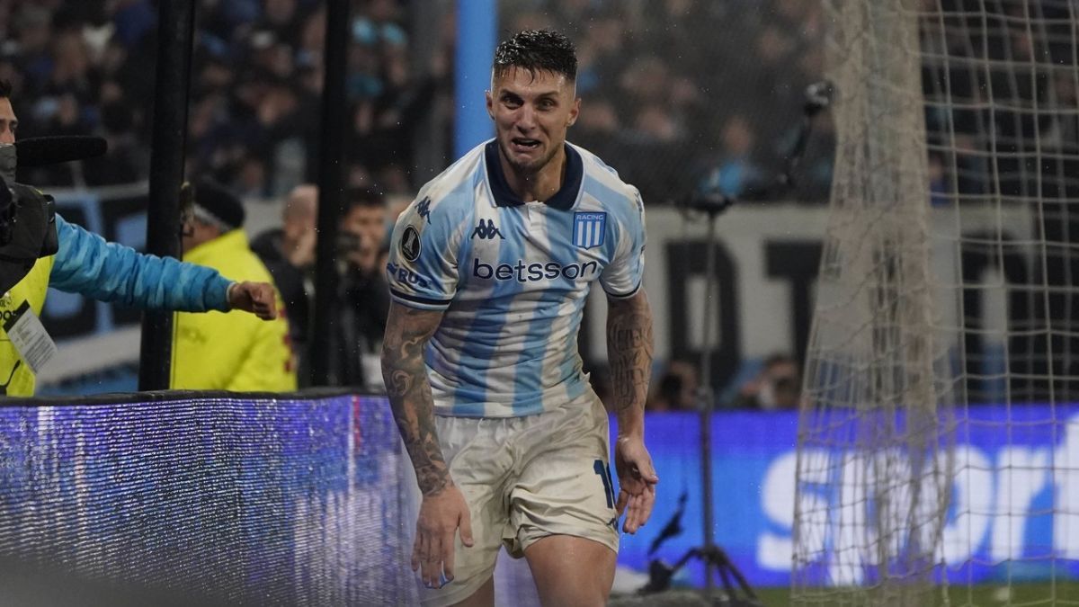 Franco Pardo sufrió una lesión muscular y peligra su presencia ante Flamengo por la Copa Libertadores.