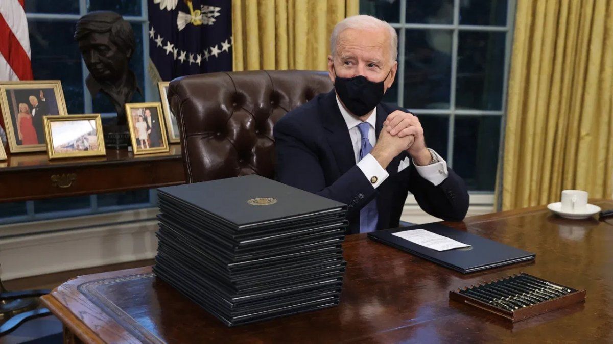 Las medidas tomadas por Joe Biden en su primer día como presidente.