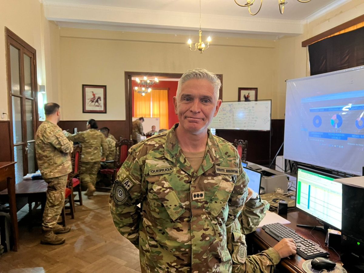 El coronel Juan Pablo Queiruga, quien explicó los detalles del despliegue coordinado entre fuerzas federales y provinciales.