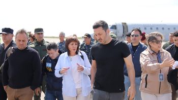 Bullrich regresó a Bahía Blanca para supervisar la asistencia a los afectados