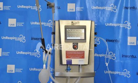Este es el prototipo del respirador que fabricó la UNR y la empresa Inventu. Este es el prototipo del respirador que fabricó la UNR y la empresa Inventu.