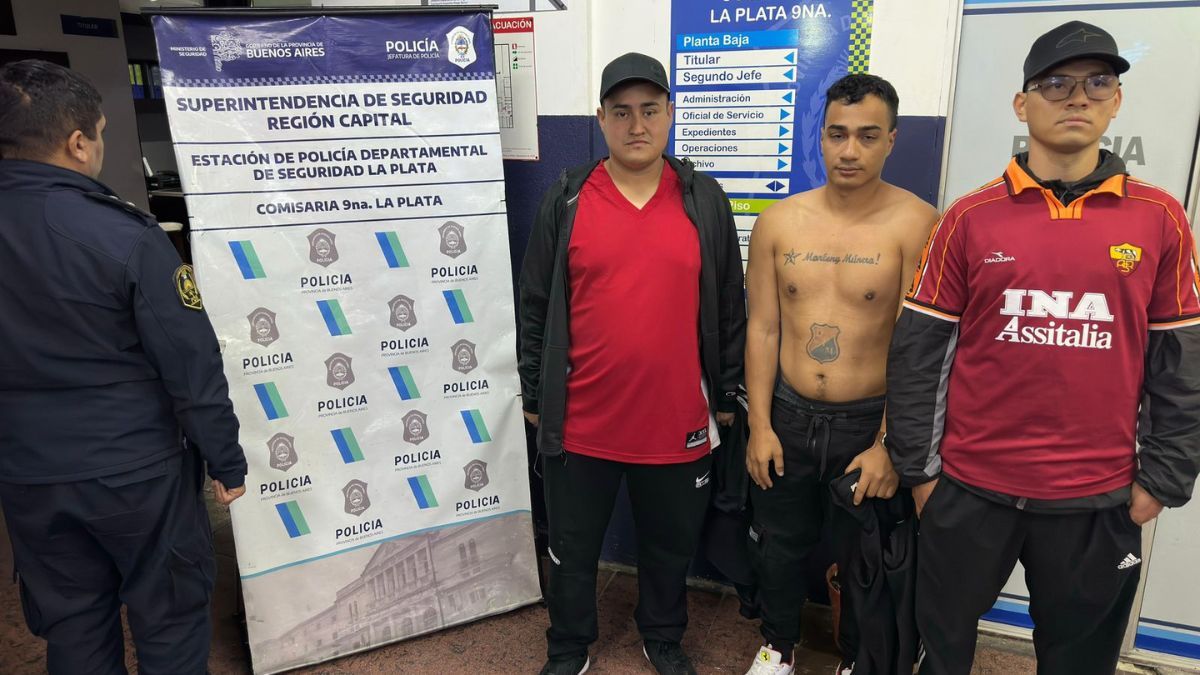 Siete hinchas de Independiente Medellín detenidos por intentar infiltrarse entre los hinchas de Estudiantes.